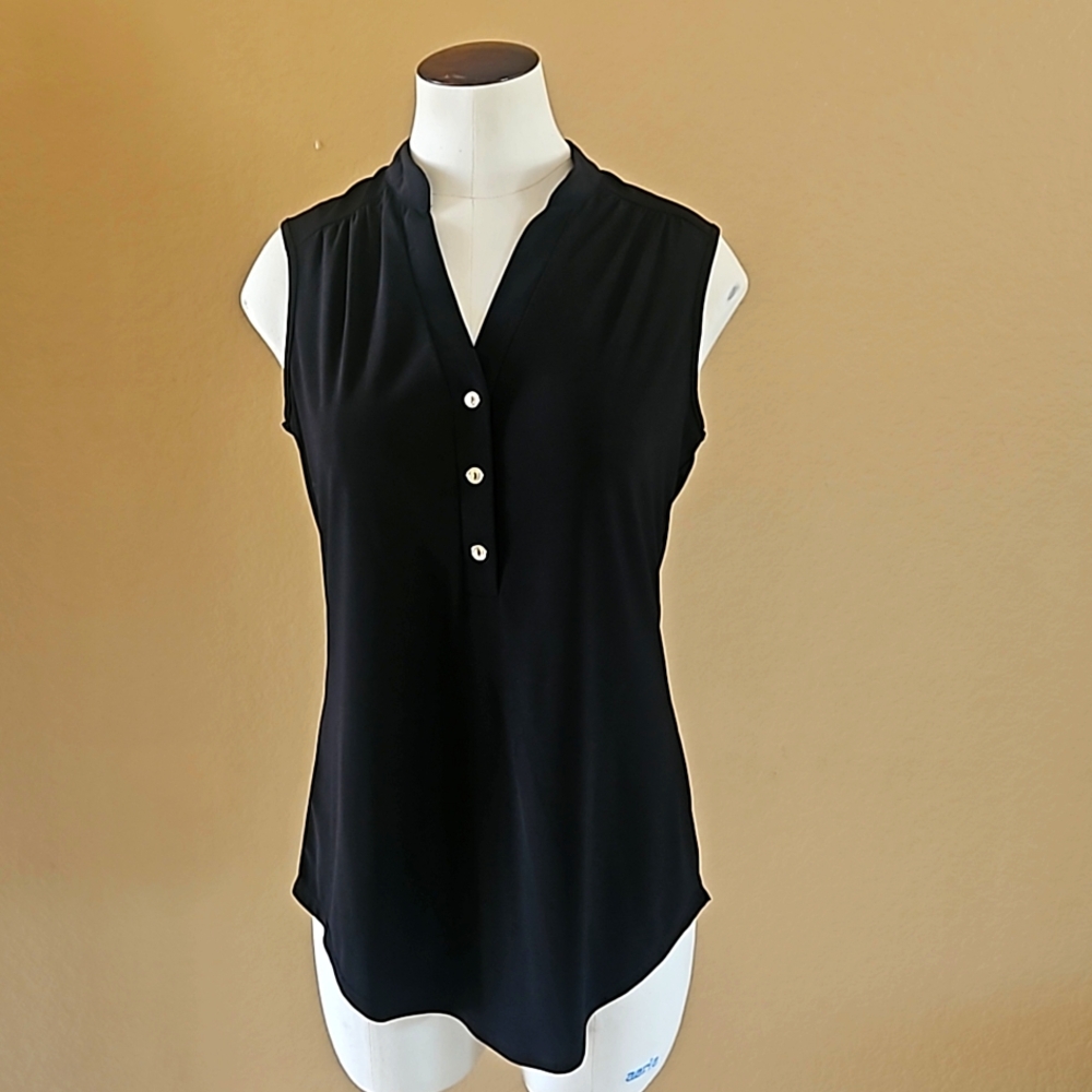 Sleeveless Blouse